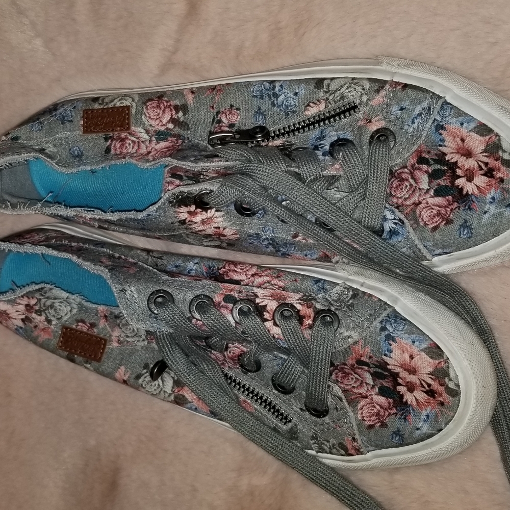 Floral shoes